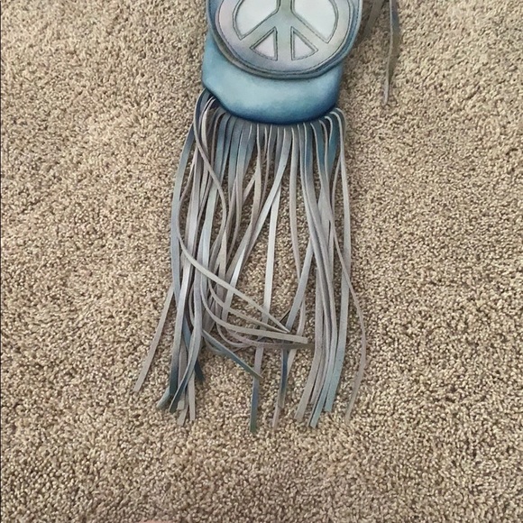 Rustic peace sign bag with fringe - Picture 2 of 3